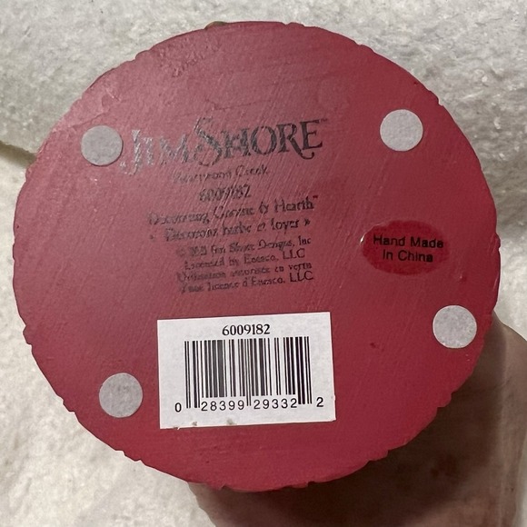 Jim Shore 2021 Christmas Gnome holding Wreath Figurine 6009182 Enesco 7" - Picture 9 of 12